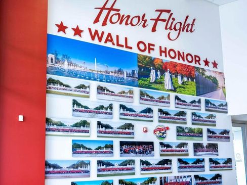 Used 2023 Toyota Camry XSE image 42