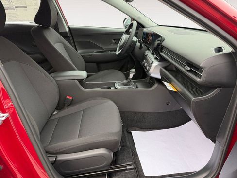 New 2026 Hyundai Kona SE image 23