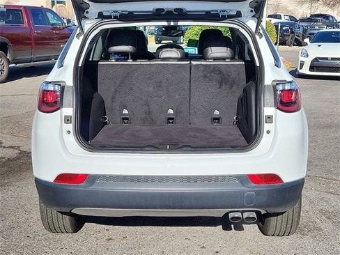 Used 2022 Jeep Compass Limited w/ Sun and Sound Group image 29