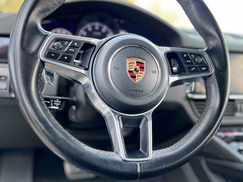 Used 2019 Porsche Cayenne S AWD/4WD image 12