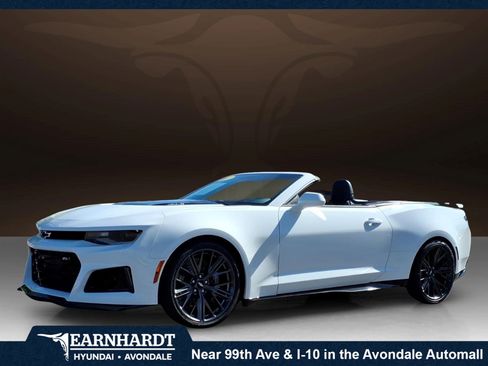 Used 2017 Chevrolet Camaro ZL1 RWD image 1