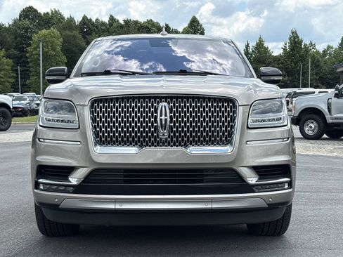 Used 2020 Lincoln Navigator L Reserve w/ Luxury Package AWD/4WD image 26