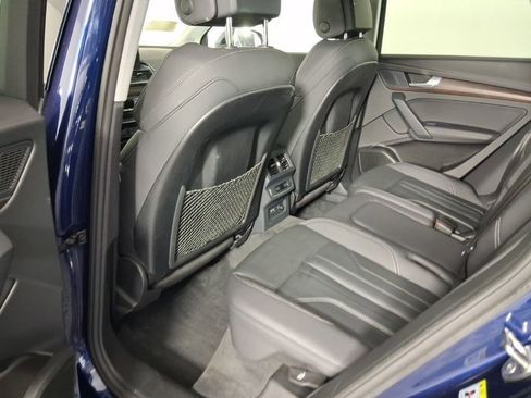 Used 2024 Audi Q5 2.0T Premium Plus w/ Premium Plus Package AWD/4WD image 16