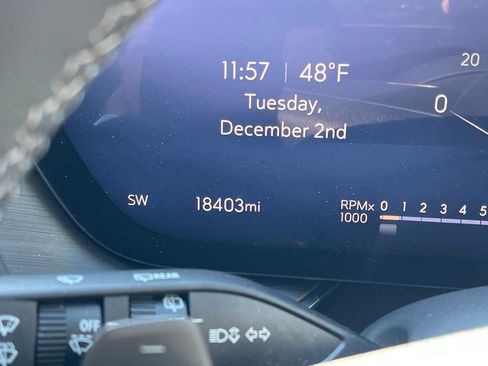 Used 2025 Buick Envision Preferred image 17