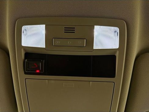 Used 2020 Toyota Tacoma SR5 image 18