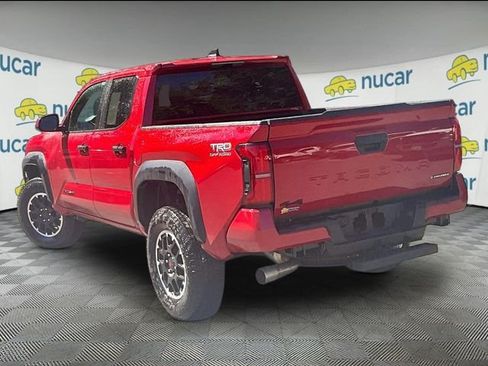 Used 2025 Toyota Tacoma TRD Off-Road AWD/4WD image 2