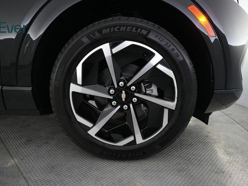 Used 2024 Chevrolet Equinox EV LT FWD image 20