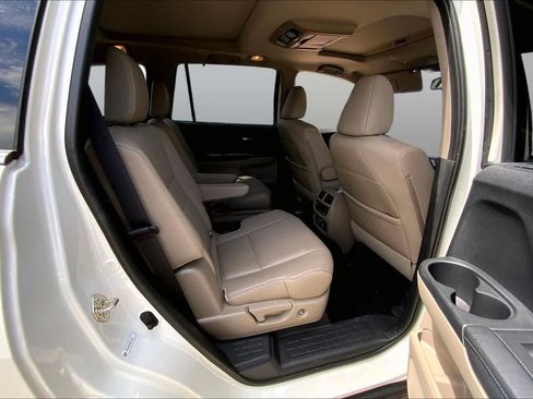 Used 2016 Honda Pilot Elite image 20