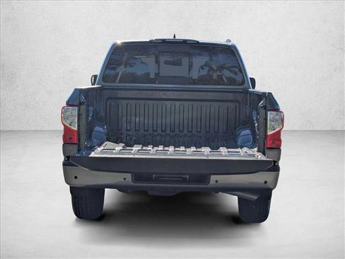 Certified 2024 Nissan Titan SV w/ SV Convenience Package image 6