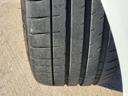 Used 2023 Porsche Taycan GTS image 10