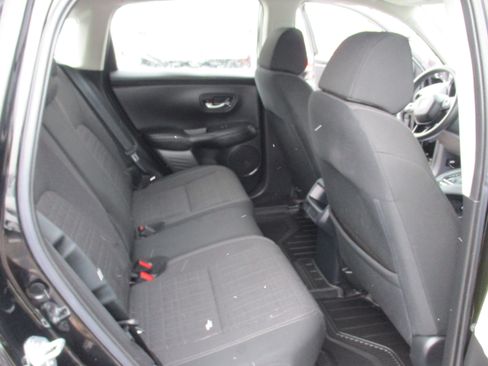 Certified 2023 Honda HR-V LX image 13