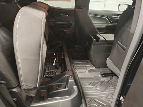 New 2026 GMC Canyon Elevation w/ Convenience Package image 13