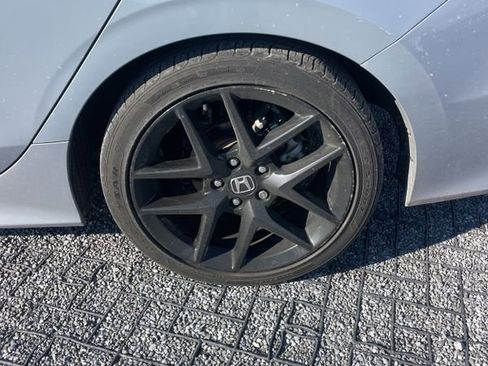 Used 2023 Honda Civic Sport image 21