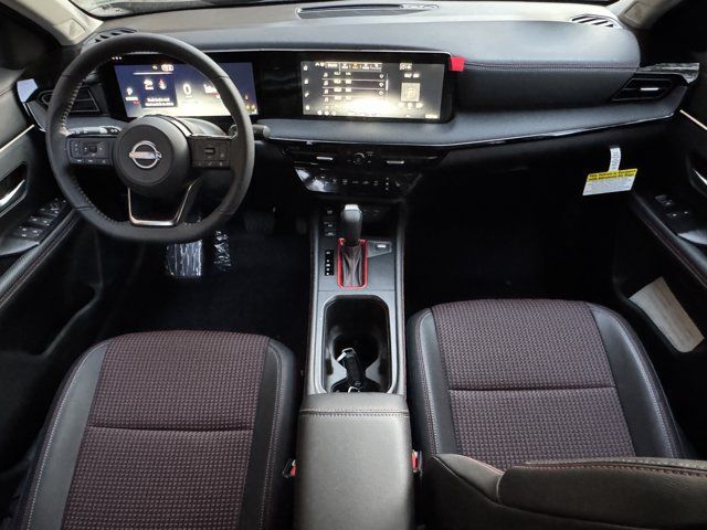 New 2026 Nissan Kicks SR w/ Cold Weather Package AWD/4WD image 13