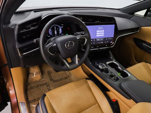 Used 2024 Lexus RZ 450e Premium w/ Technology Package AWD/4WD image 28