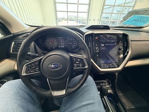 Used 2024 Subaru Ascent Limited AWD/4WD image 31