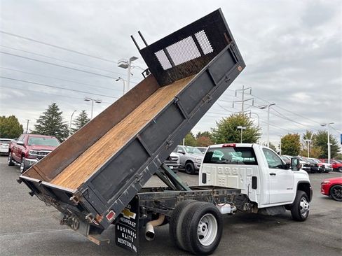 Used 2018 GMC Sierra 3500 4x4 Regular Cab w/ Sierra Convenience Package image 30