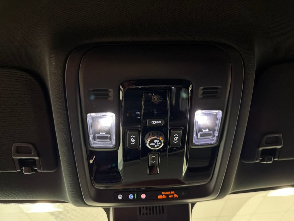 New 2026 Chevrolet Tahoe High Country RWD image 16