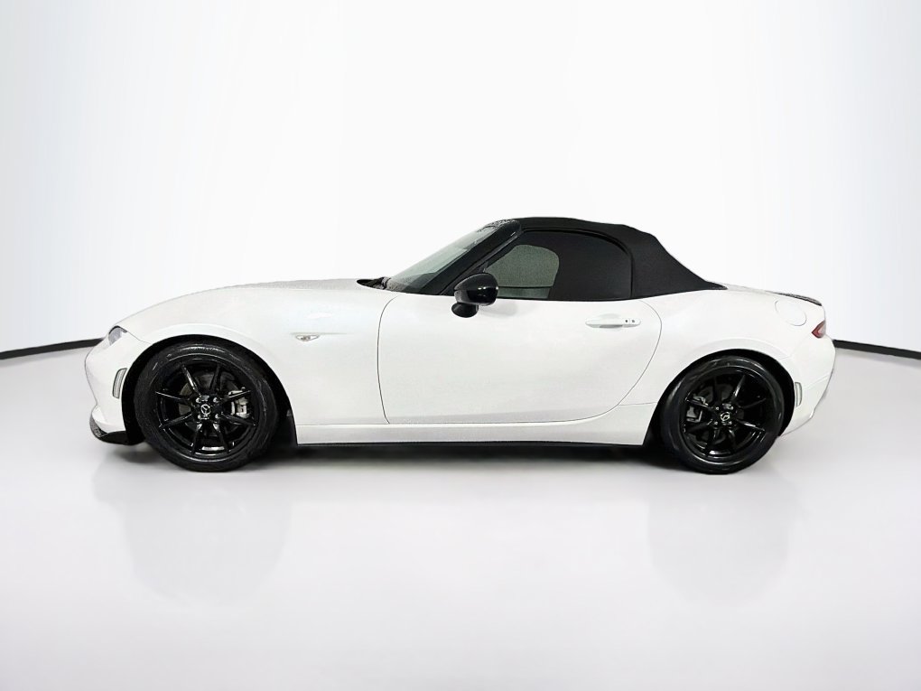 Used 2025 MAZDA MX-5 Miata Club RWD image 6
