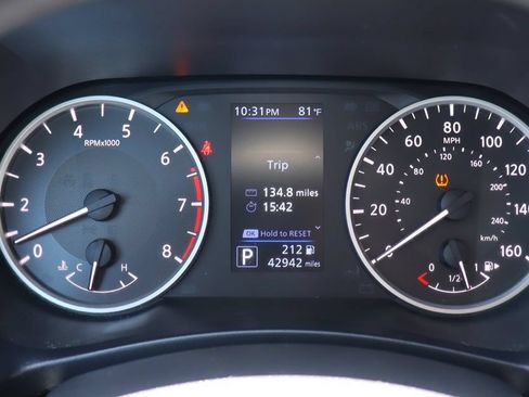 Used 2024 Nissan Sentra S FWD image 42