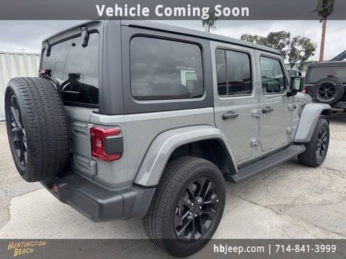 Used 2023 Jeep Wrangler Unlimited Sahara image 5