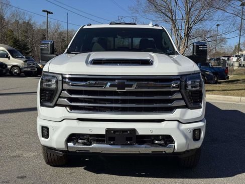 New 2026 Chevrolet Silverado 2500 High Country w/ High Country Premium Package AWD/4WD image 26