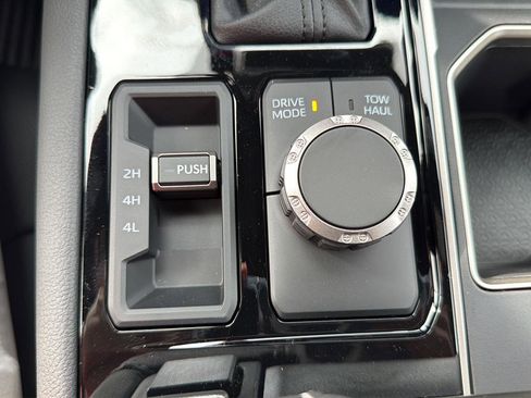 New 2026 Toyota Tundra Limited image 18