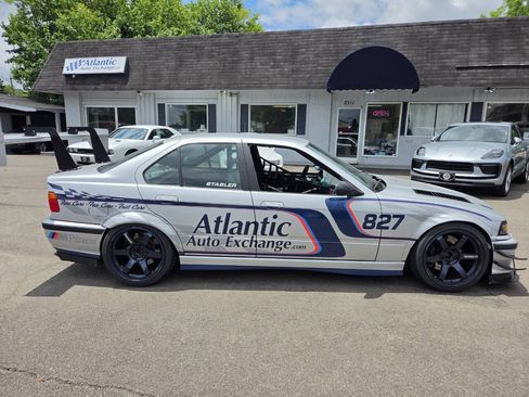 Used 1998 BMW M3 Sedan RWD image 2