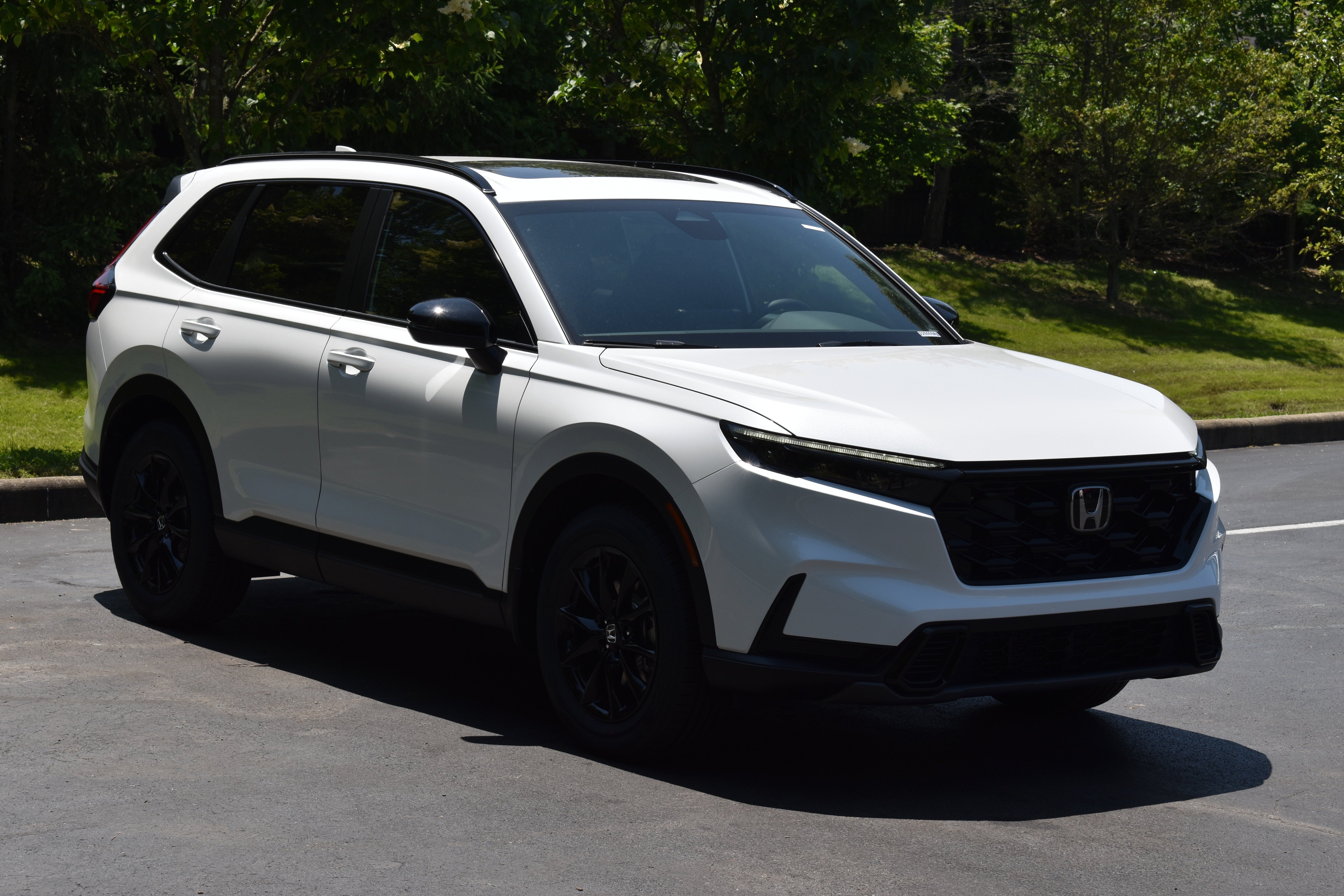 New 2027 Honda CR-V Sport image 1
