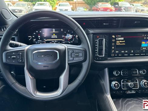 Used 2023 GMC Yukon Denali w/ LPO, Floor Liner Package AWD/4WD image 16