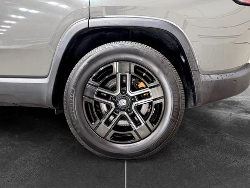 Used 2023 Rivian R1S Launch Edition AWD/4WD image 33