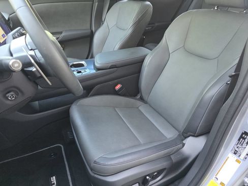 Certified 2023 Lexus RZ 450e Premium w/ Technology Package AWD/4WD image 19