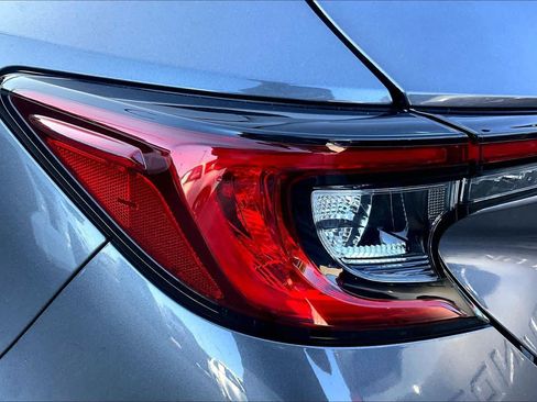 Used 2025 Toyota Corolla SE w/ SE Package FWD image 26