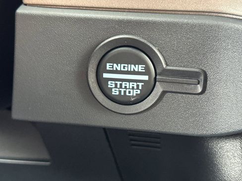 New 2026 Ford Bronco Outer Banks w/ Sasquatch Package AWD/4WD image 23