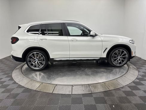 Used 2023 BMW X3 xDrive30i w/ Premium Package w/ZPA AWD/4WD image 17