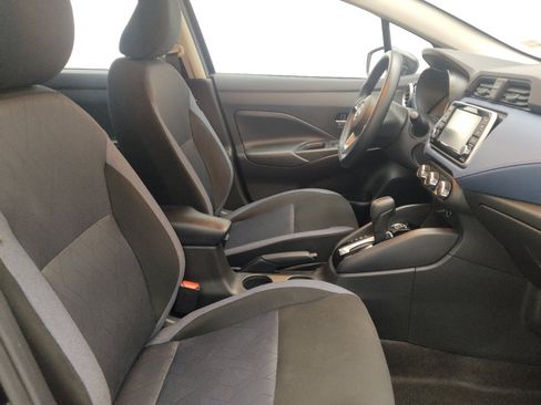 Used 2025 Nissan Versa SV FWD image 21