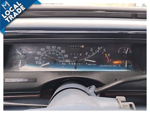 Used 1997 Buick Le Sabre Custom w/ Headliner Lighting Pkg image 16