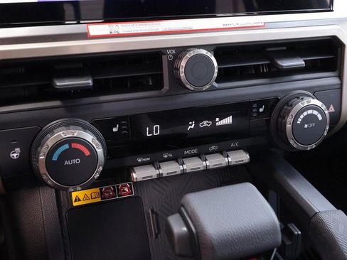 New 2025 Toyota Tacoma TRD Off-Road image 18