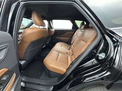 Used 2025 Toyota Crown Signia AWD/4WD image 42