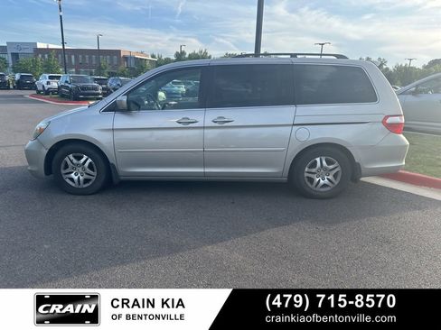 Used 2005 Honda Odyssey Touring image 4