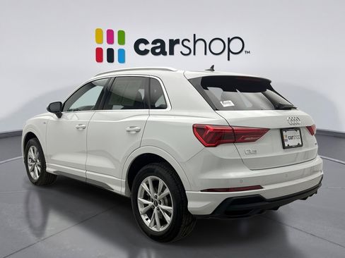 Used 2025 Audi Q3 2.0T Premium image 3