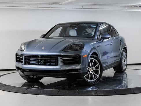 Certified 2026 Porsche Cayenne Coupe AWD/4WD image 1