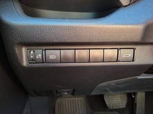 Used 2023 Toyota RAV4 XLE image 24