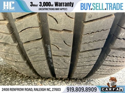 Used 2021 Toyota Corolla LE FWD image 11