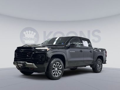 Used 2024 Chevrolet Colorado Z71 w/ Z71 Convenience Package 2