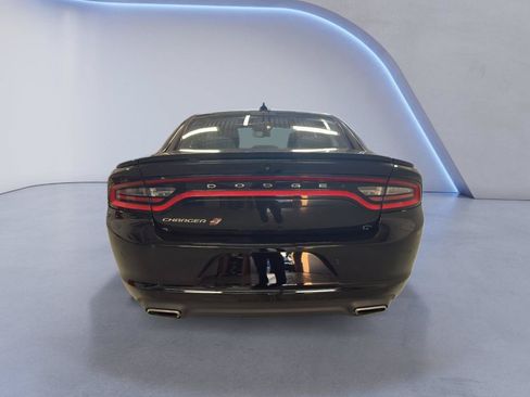 Used 2018 Dodge Charger GT w/ Navigation & Travel Group AWD/4WD image 7