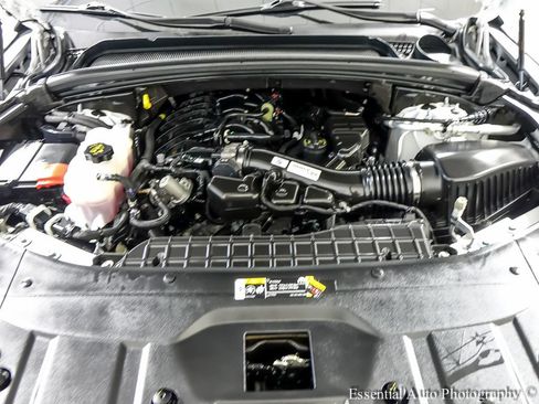 Used 2023 Jeep Grand Cherokee Altitude AWD/4WD image 25