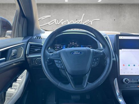 Used 2022 Ford Edge Titanium w/ Equipment Group 301A AWD/4WD image 21