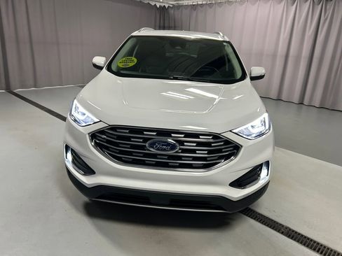 Used 2020 Ford Edge SEL w/ Convenience Package image 2