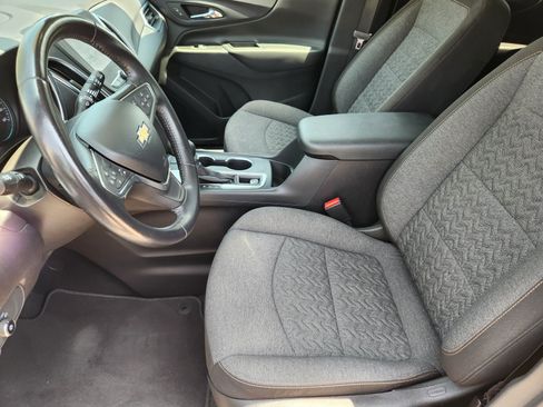 Used 2022 Chevrolet Equinox LT FWD image 10